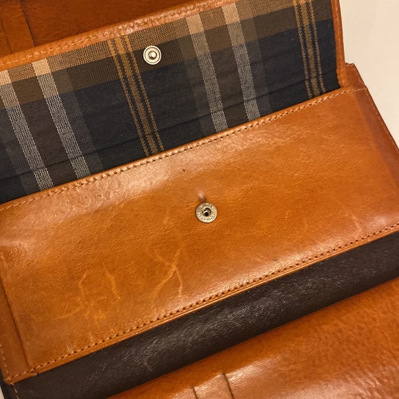 Vintage Women’s Tuscany Leather Adriano Leather Wallet Document 2 Tone Black/Tan - Picture 12 of 16